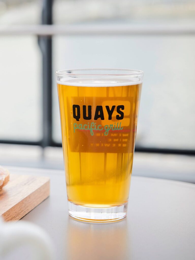 QUAYS pacific grill ビール